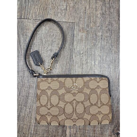 Coach Corner Zip Wristlet Mini Wallet Brown Classic Logo NEW - Picture 1 of 6